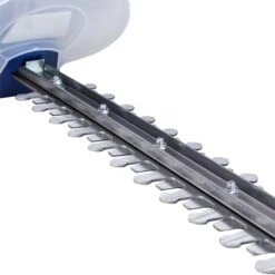 Hyundai HYHT550E Electric Hedge Trimmer 550W 510mm 16 Hyundai HYHT550E Electric Hedge Trimmer 550W 510mm -Garden Tools Shop HYHT550E 04 1 29142