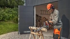 Husqvarna 225i Cordless Chainsaw -Garden Tools Shop ME 973350