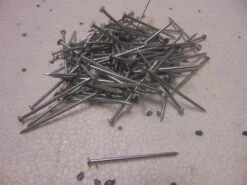 Round Wire Galvanised Nails 50X2.65MM 1KG