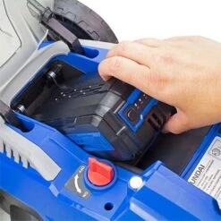 Hyundai HYM40LI330P Cordless Roller Lawn Mower 33cm - Battery & Charger 18 Hyundai HYM40LI330P Cordless Roller Lawn Mower 33cm - Battery & Charger -Garden Tools Shop hym40li330p 16 89628