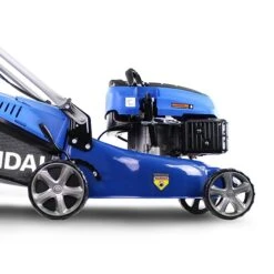 Hyundai HYM430SP Self-Propelled Petrol Lawn Mower 43cm 17 Hyundai HYM430SP Self-Propelled Petrol Lawn Mower 43cm -Garden Tools Shop hym430sp 07 1 77789